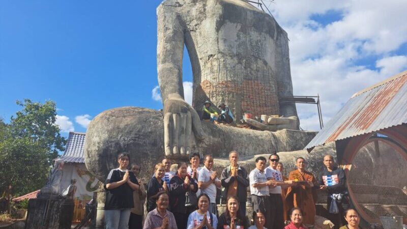#ทำบุญส่งท้ายปีเก่าต้อนรับปีใหม่ ถวายปูนถุง + เหล็ก สร้างพระประธาน องค์ใหญ่