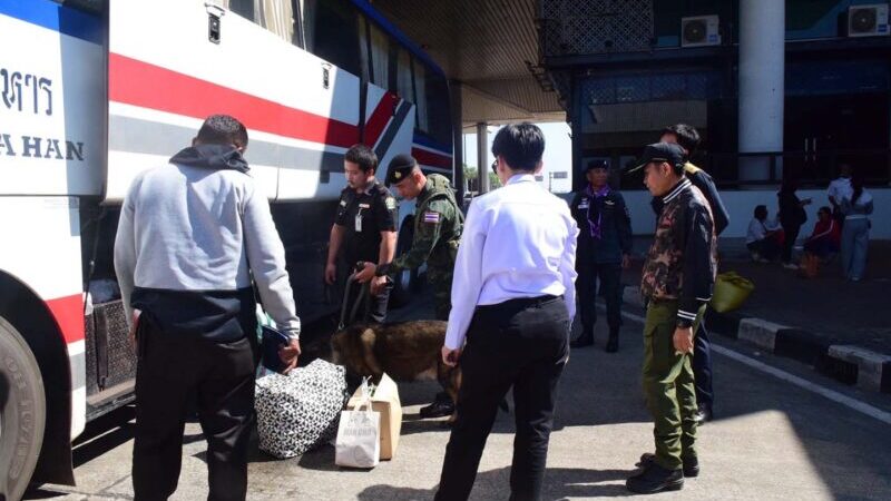 มุกดาหาร – หน่วยความมั่นคงบูรณาการตรวจเข้มด่านสะพานมิตรภาพไทยลาว 2