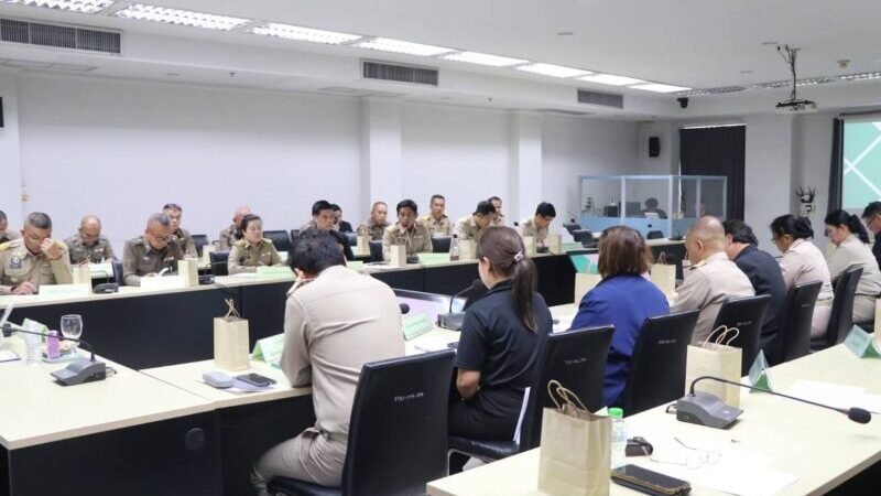 จังหวัดนครนายก – เดินหน้าดำเนินการป้องกันและแก้ไขปัญหาฝุ่นละอองขนาดเล็ก (PM2.5) เน้นย้ำหน่วยงานที่เกี่ยวข้องปฏิบัติตามมาตรการห้ามเผา ในพื้นที่จังหวัดนครนายกอย่างเข้มงวด