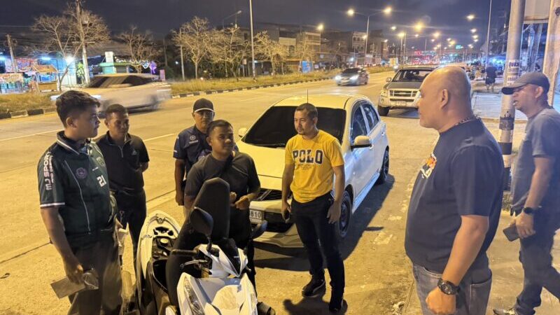 หนุ่มดวงซวย ขายรถที่ถูกขโมยให้ตำรวจก่อนถูกรวบพร้อมกับรถจักรยานยนต์ของกลาง