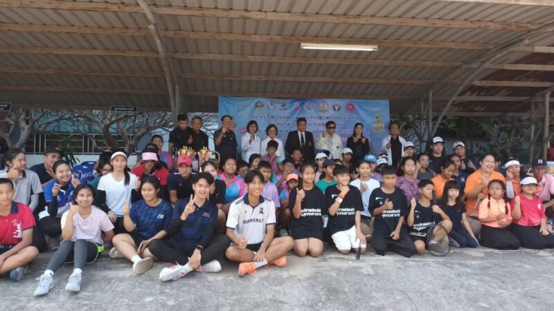 สมุทรสาคร ประเดิมเจ้าภาพสนามแรก”ซอฟท์เทนนิสเพื่อความเป็นเลิศ ครั้งที่ 1″ ประจำปี 2569 ที่สนามเทนนิสมหาวิทยาลัยการกีฬาแห่งชาติ วิทยาเขตสมุทรสาคร