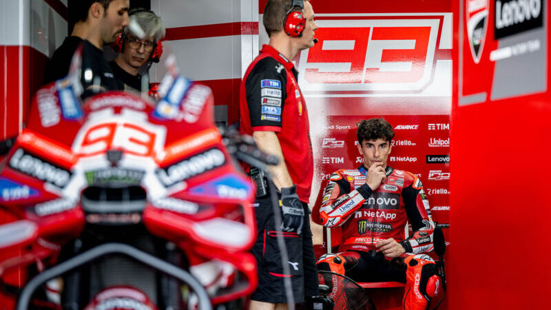 โมโตจีพีกระหึ่มไทย! “อเล็กซ์” กดเวลาเร็วสุด เฉือน “มาร์ค” รั้งจ่าฝูงวันแรก