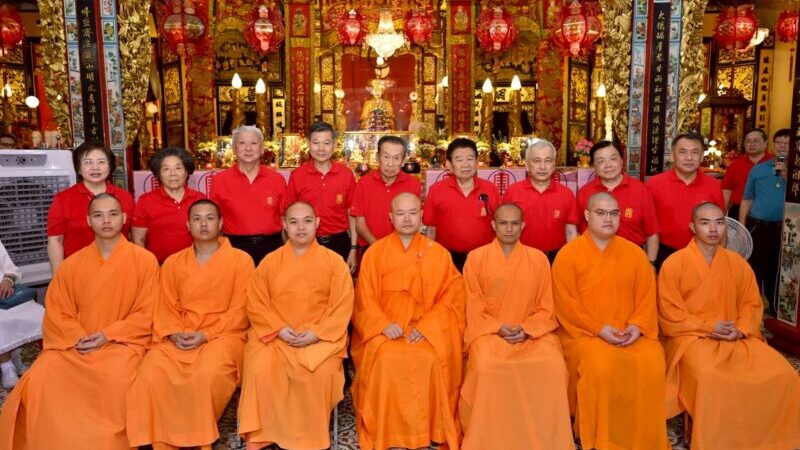 มูลนิธิป่อเต็กตึ๊ง จัดพิธีจุดเทียนเปิดงานเทศกาลง่วนเซียว ประจำปี 2569 ณ ศาลเจ้าไต้ฮงกง พลับพลาไชย กรุงเทพฯ