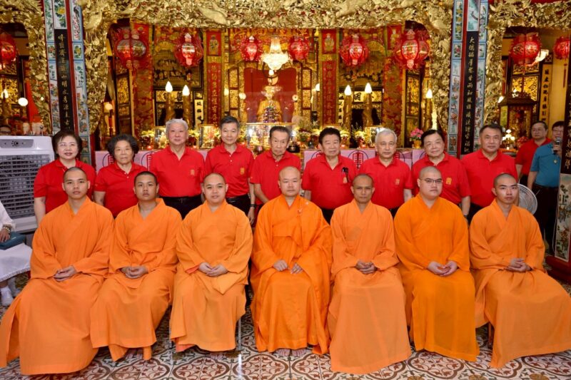 มูลนิธิป่อเต็กตึ๊ง จัดพิธีจุดเทียนเปิดงานเทศกาลง่วนเซียว ประจำปี 2569 ณ ศาลเจ้าไต้ฮงกง พลับพลาไชย กรุงเทพฯ