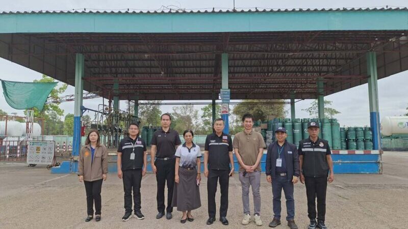 มุกดาหาร ตรวจสอบผู้ประกอบการธุรกิจสถานีบริการน้ำมัน