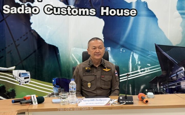 รอง ผบ.ตร.บินด่วนลงพื้นที่ชายแดนไทย-มาเลเซีย สั่งสกัดกั้นน้ำมันไทย-มาเลเซียเข้าออกระหว่างประเทศ