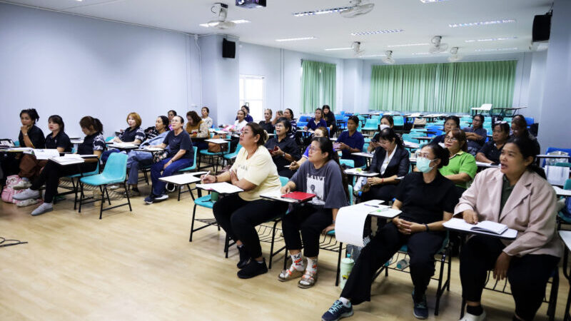 พิษณุโลก อบจ.พิษณุโลก จัดฝึกอบรมเข้มหลักสูตรการดูแลผู้สูงอายุ (Care Giver) 420 ชั่วโมง รุ่นที่ 1