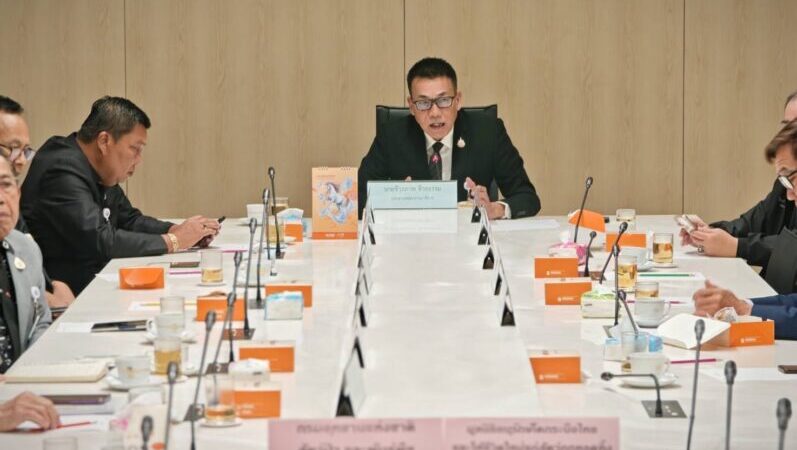 นับถอยหลัง 30 วัน! สปก. สั่งทุบทิ้งรีสอร์ท-คาเฟ่ร้องย้าย “สีดอหูพับ” กรมป่าไม้ แฉซ้ำรุกป่าสิบปี-เปลี่ยนมือมั่ว