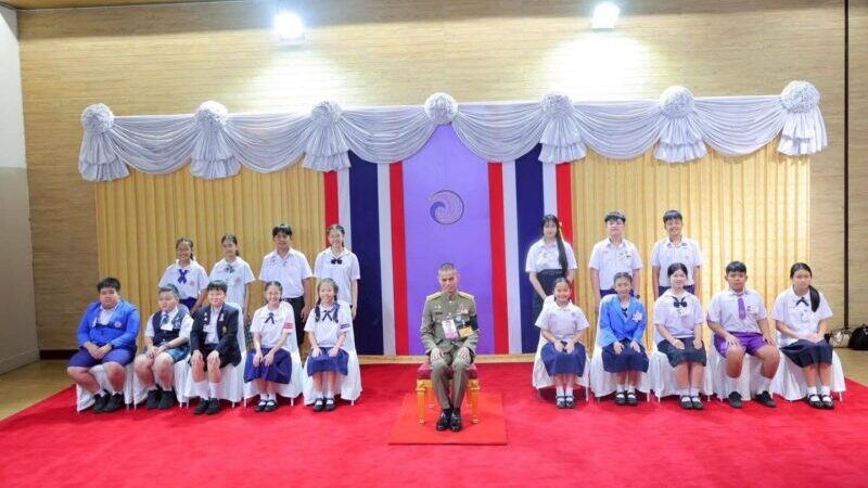 สุราษฎร์ธานี – จัดพิธีประทานรางวัล “เพชรแห่งแผ่นดิน” ครั้งที่ 5