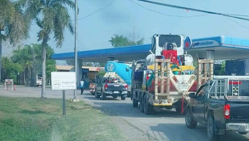 พิษณุโลก – “จุติ” ยันน้ำมันไม่ขาดแคลน เร่งประสาน รมว พลังงาน- ผู้บริหาร OR เจ้าของปั๊ม ปตท.- ผู้ประกอบการรายใหญ่ยี่ห้อหลัก