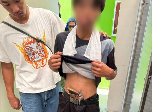 สืบนครบาล 5 รวบหนุ่มมหาสารคามพกปืนไทยประดิษฐ์คาปั๊มย่านบางแค พร้อมกระสุน .38