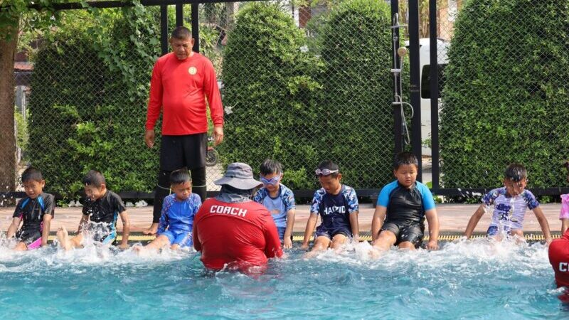 พิษณุโลก – อบจ.พิษณุโลก จัดโครงการพัฒนาส่งเสริมทักษะพื้นฐานด้านกีฬาว่ายน้ำ รุ่นที่ 1 ประจำปี 2569