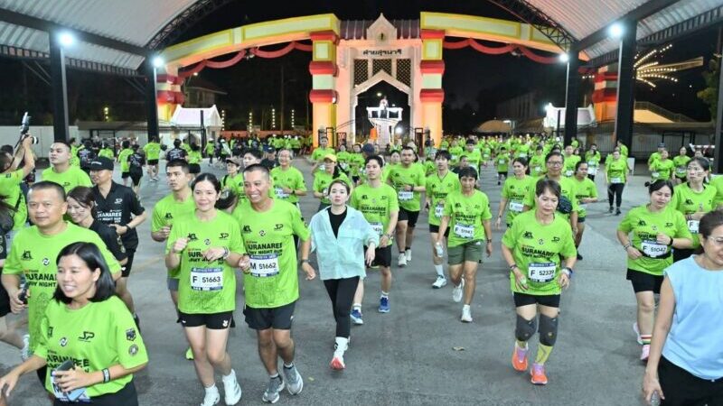 Suranaree Army Night Run 2026 นักวิ่งกว่าหมื่นคนร่วมสัมผัสสมรภูมิแห่งศรัทธา ความภาคภูมิใจ ณ ค่ายสุรนารี
