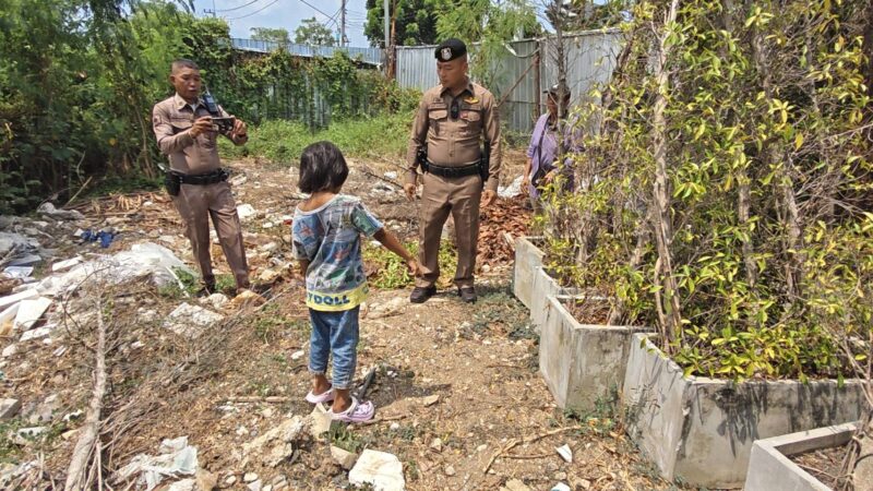 ปทุมธานี – โจ๋วัย14ปีเพิ่งพ้นสถานพินิจลวงเด็ก 8 ขวบขยี้กามป่าหลังหมู่บ้าน