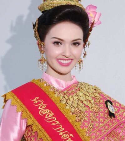 นศ.จุฬาฯ วัย 19 ปี คว้ามงฯ “นางสงกรานต์พระประแดง 2569” เสียงเชียร์ล้นหลาม สะท้อนพลังวัฒนธรรมมอญคึกคัก