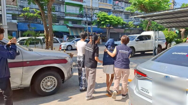 พี่ชาย “น้องข้าว” ลั่นเอาผิดถึงที่สุด เหยื่อวัย 15 ถูกเพื่อนรุมทำร้ายสาหัส ผวาซ้ำถูกข่มขู่ ด้าน “ต้นอ้อ เป็นหนึ่ง” ชี้ไม่ควรจบแค่ไกล่เกลี่ย จี้เอาผิดทุกคนในเหตุการณ์