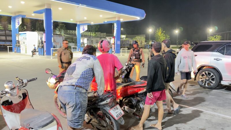 สภ.หาดใหญ่ เข้ม! ลาดตระเวนป้องกันแข่งรถช่วงสงกรานต์ ดูแลความปลอดภัยประชาชน