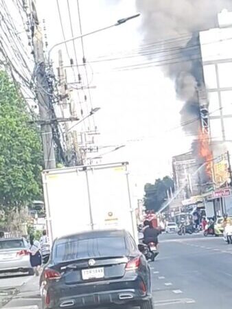 คืบหน้าไฟไหม้ ร้านขายสี