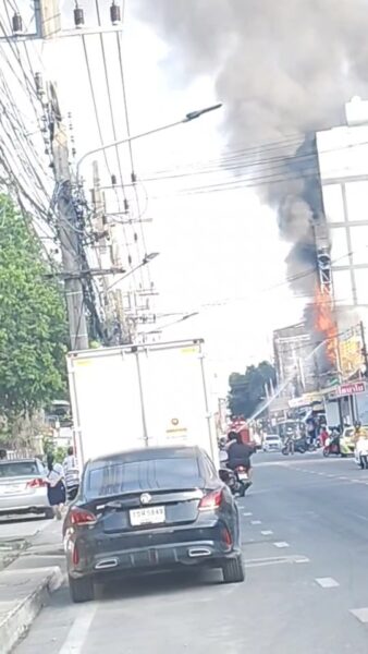 คืบหน้าไฟไหม้ ร้านขายสี