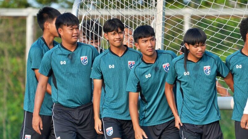 ทีมชาติไทย U16 ซ้อมเข้มก่อนชี้ชะตา สปป.ลาว, ปิยะพัทธ์ เชื่อทีมเข้มแข็งพอที่จะกลับมาได้
