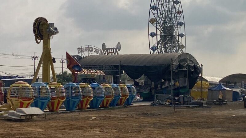 ชาวบ้านสุดจะทน ส่งหนังสือร้องให้ตรวจสอบการจัดงานแฟร์ ที่ส่งผลกับประชาชนผู้ป่วยติดเตียง โดยให้เหตุผลเพื่อกระตุ้นเศรษฐกิจในพื้นที่