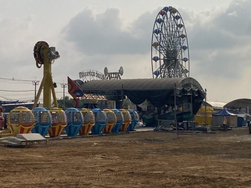 ชาวบ้านสุดจะทน ส่งหนังสือร้องให้ตรวจสอบการจัดงานแฟร์ ที่ส่งผลกับประชาชนผู้ป่วยติดเตียง โดยให้เหตุผลเพื่อกระตุ้นเศรษฐกิจในพื้นที่