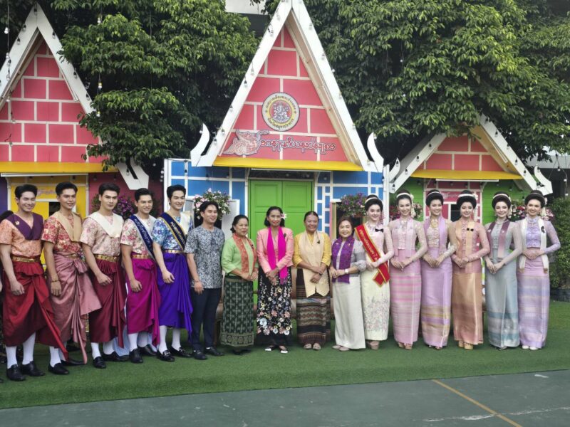 🎉 ยิ่งใหญ่รับปีใหม่ไทย! สงกรานต์พระประแดง 2569 สืบสานประเพณีมอญ ชวนเที่ยว–เชียร์การประกวดสุดคึกคัก