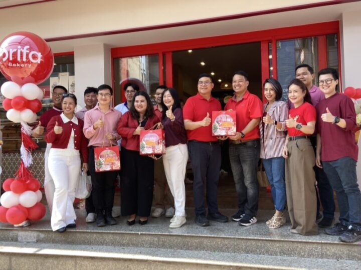 “ศรีฟ้า เบเกอรี่” ปักหมุดกำแพงเพชร ยกระดับเบเกอรี่พรีเมียม เสิร์ฟความอร่อยกว่า 40 ปี ดึงเมนูซิกเนเจอร์เอาใจนักชิม”