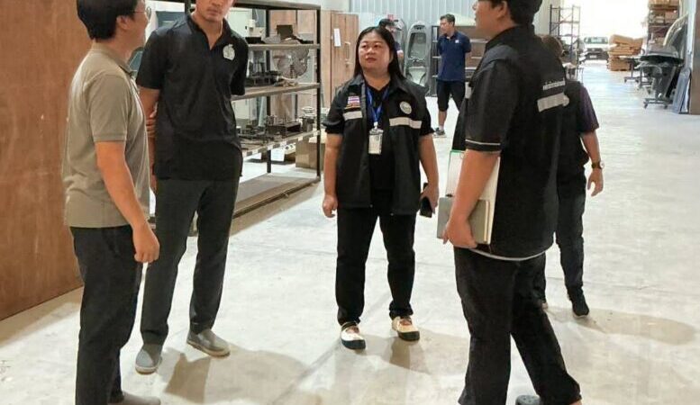 “นายกน้ำพุ” สั่งลุยตรวจโรงงานมาบไผ่เข้ม! กำชับห้ามรับสินบน เร่งแก้ปัญหาตามร้องเรียนประชาชน