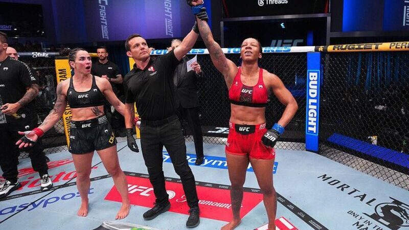 สเตอร์ลิง ไล่ปล้ำขย้ำต้อนแต้ม ซาลาล คู่เอกศึก UFC FIGHT NIGHT