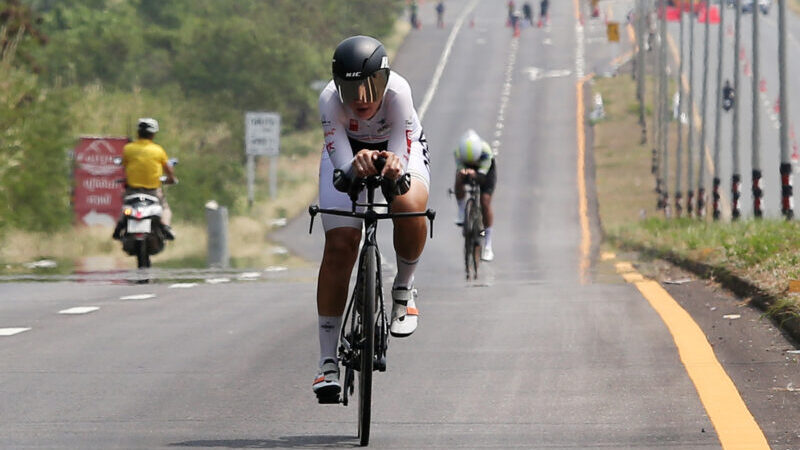 “วัชรพงษ์” นักปั่นดาวรุ่งฟอร์มเยี่ยม คว้าแชมป์ไทม์ไทรอัลรุ่นยุวชนชาย ศึกสองล้อประเทศไทยที่ จ.จันทบุรี