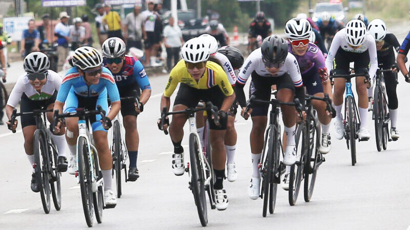 “ธนภัทร” ฟอร์มแรงคว้าดับเบิ้ลแชมป์ “เพชรดารินทร์” แชมป์ประชาชนหญิง ศึกสองล้อประเทศไทยสนาม 4 จันทบุรี