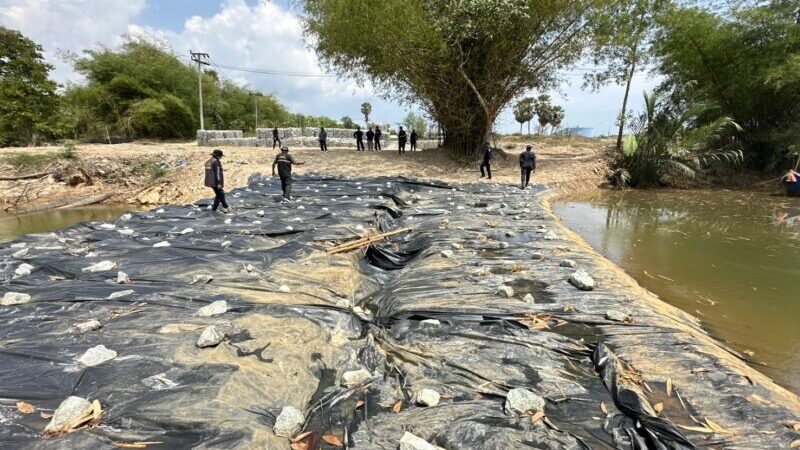 พังงา-ป่าไม้ตรวจยึดฝายเอกชนปิดคลองนาเตยสูบน้ำไปผลิตประปาขายภูเก็ต หลายหน่วยงานรุมแจ้งความเอาผิด ด้านกรมน้ำแจ้งให้รื้อถอนภายใน7วัน