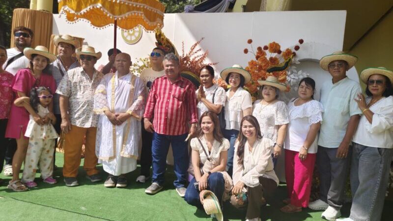 “สะเทือนบางสะพาน! งานบวชสุดอลังการ 150 โต๊ะ ศรัทธาล้น นายก อบจ. ร่วมอนุโมทนาบุญ สะพานไม้ไผ่สุดตระการตา”