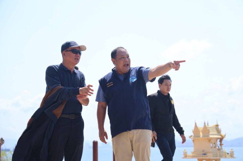 มหาดไทยลงพื้นที่เกาะสีชัง ติดตามแผนเพิ่มพื้นที่สีเขียว เตรียมปลูกเสริมป่ากว่า 367 ไร่