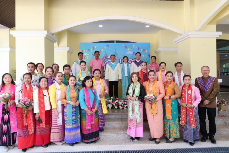 ปทุมธานี – สืบสานวิถีรามัญ จัดขบวนแห่สุดยิ่งใหญ่ ส่งข้าวแช่พ่อเมือง รับสงกรานต์ปี 2569