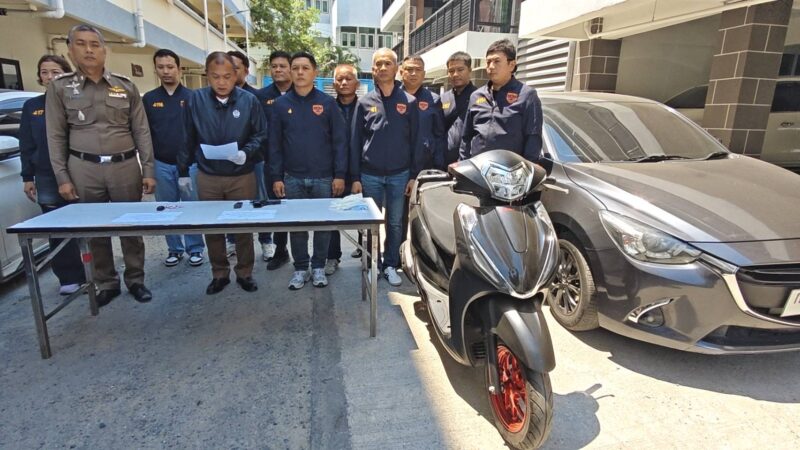 ปทุมธานี – ตร.สืบสวนธัญบุรีจับแล้วมือปืนยิงวัยโจ๋ 17 ปี เสียชีวิตคลอง 11