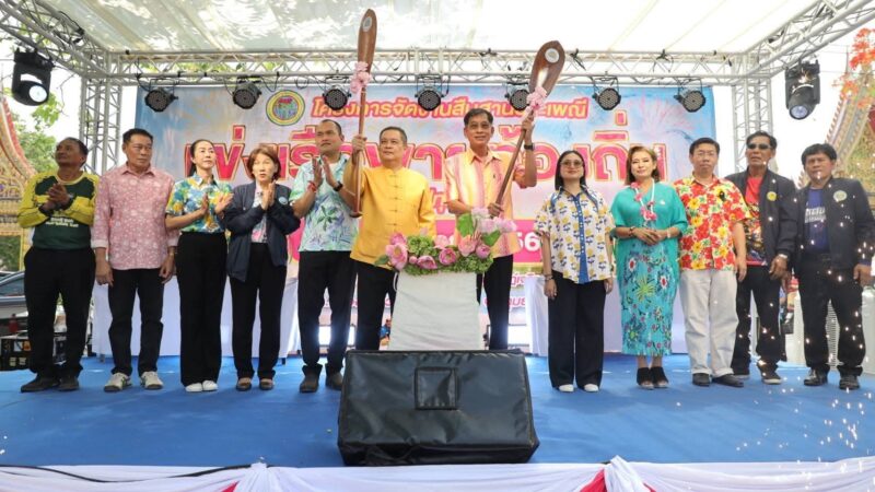 ปทุมธานี – บิ๊กแจ๊ส จับมือผู้ว่าฯ เสกน้ำเต็มคลอง 13 ฟื้นกีฬาเรือพายพื้นบ้านมรดกชาติ ปิดตำนานน้ำแล้งหนองเสือ