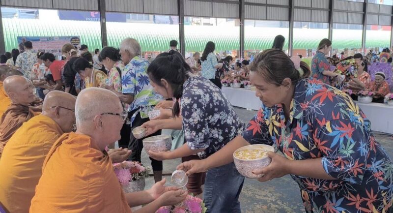 นครนายก – เทศบาลเมืองนครนายก จัดงานประเพณีสงกรานต์ ประจำปี 2569 สรงน้ำพระพุทธมงคลนครนายก สรงน้ำพระสงฆ์ รดน้ำขอพรผู้สูงอายุ