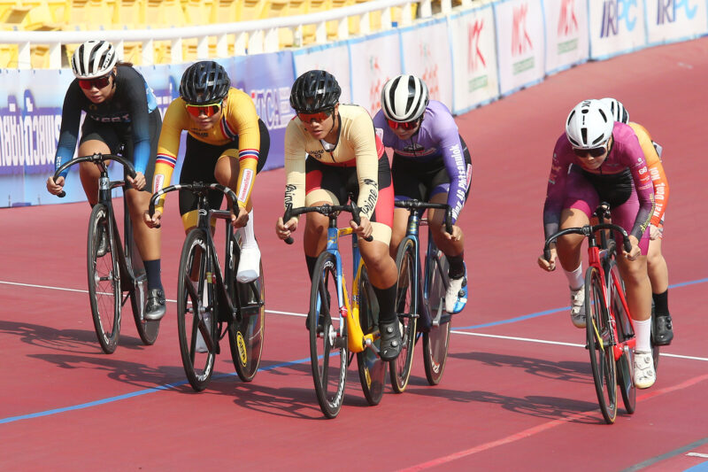 ศึกสองล้อลู่ประเทศไทยคึกคัก นักปั่นกว่า 200 คนร่วมชิงชัย