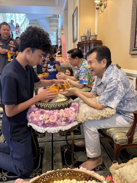 ช่วยไม่หวังผล และไม่เคยจำที่ช่วยไป