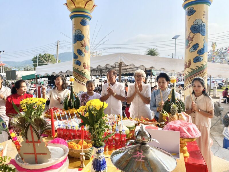 อ.คลองใหญ่ จ.ตราด ศาลเจ้าแม่ทับทิมคลองใหญ่จัดพิธีเบิกเนตรพระสังกัจจายน์