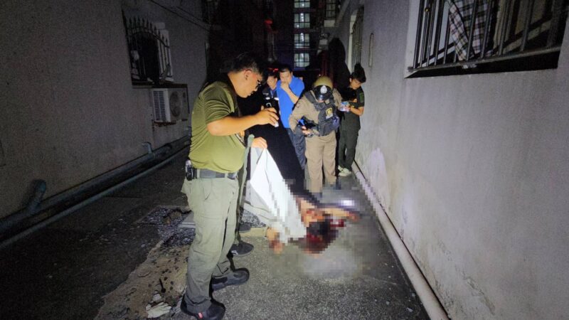 ปทุมธานี – ชายกระโดดหอพักข้างม.ดังดับสลด พยานช็อกผู้ตายเลือดกบหน้ามาเคาะห้องก่อนโดด