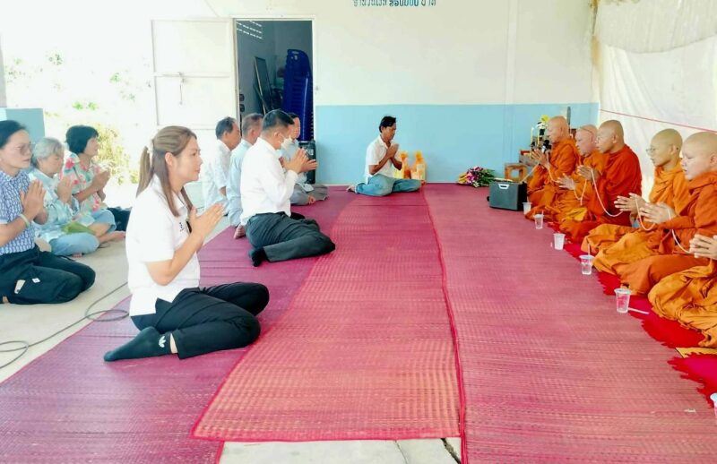 “สจ.กิ๊บ” ลุยพื้นที่ไม่หยุด ร่วมงานบุญหนองซ้ำซาก ใกล้ชิดชาวบ้าน รับฟังปัญหาเพื่อพัฒนาท้องถิ่น