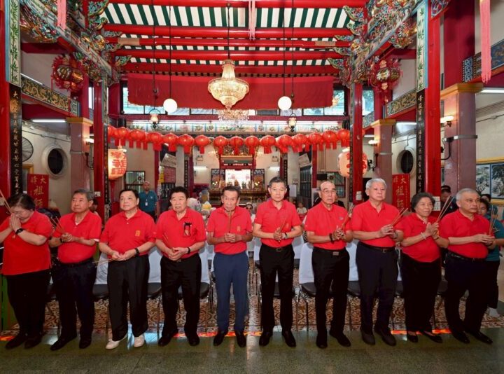 มูลนิธิป่อเต็กตึ๊ง ประกอบพิธีจุดเทียนเปิดงานฉลองบรรลุธรรมหลวงปู่ไต้ฮง ประจำปี 2569