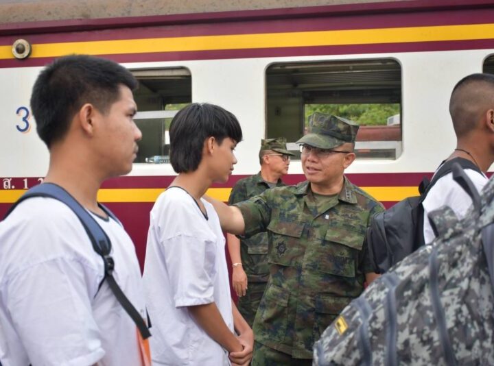 “ยินดีต้อนรับ น้องเล็กคนใหม่ของกองทัพเรือ” ทหารใหม่ ผลัดที่ 1/69 จำนวน 2,950 นาย จากทั่วประเทศ เข้ารายงานตัว ณ ศูนย์ฝึกทหารใหม่ กรมยุทธศึกษาทหารเรือ