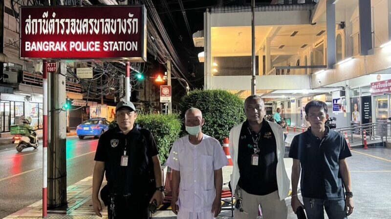ผู้กำกับ สน.บางรัก เผย “พระครูปลัดสมบัติ” เข้าพบตำรวจในสภาพสวมชุดขาว อาการคล้ายขาดสติ ก่อนประสานส่งตัวกลับอยุธยา เหตุไม่พบความผิด