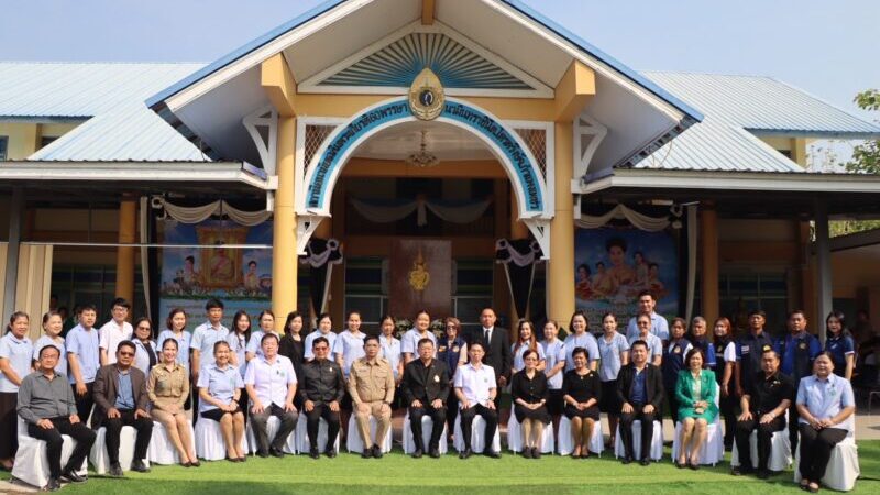 รองผู้ว่าฯ กำแพงเพชร ต้อนรับคณะกรรมการมูลนิธิฯ ตรวจเยี่ยมสถานีอนามัยเฉลิมพระเกียรติฯ บ้านไตรตรึงษ์ มุ่งยกระดับสุขภาวะชุมชน