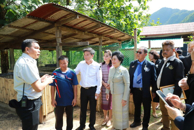 พังงา-อธิบดีกรมราชทัณฑ์ เปิด “บ้านก้าวใหม่ ให้โอกาส” บ้านกึ่งวิถีรองรับผู้พ้นโทษ สร้างโอกาสคืนคนดีสู่สังคม