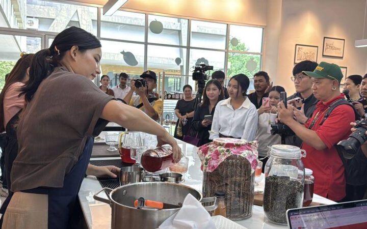 ม.หาดใหญ่ ผนึก TGN ปั้น “HUG” ศูนย์นวัตกรรมและการออกแบบประสบการณ์  การท่องเที่ยวเชิงวัฒนธรรมอาหารแห่งแรกของไทย  ยกระดับสงขลาสู่ศูนย์กลางท่องเที่ยวสร้างสรรค์ระดับอาเซียน